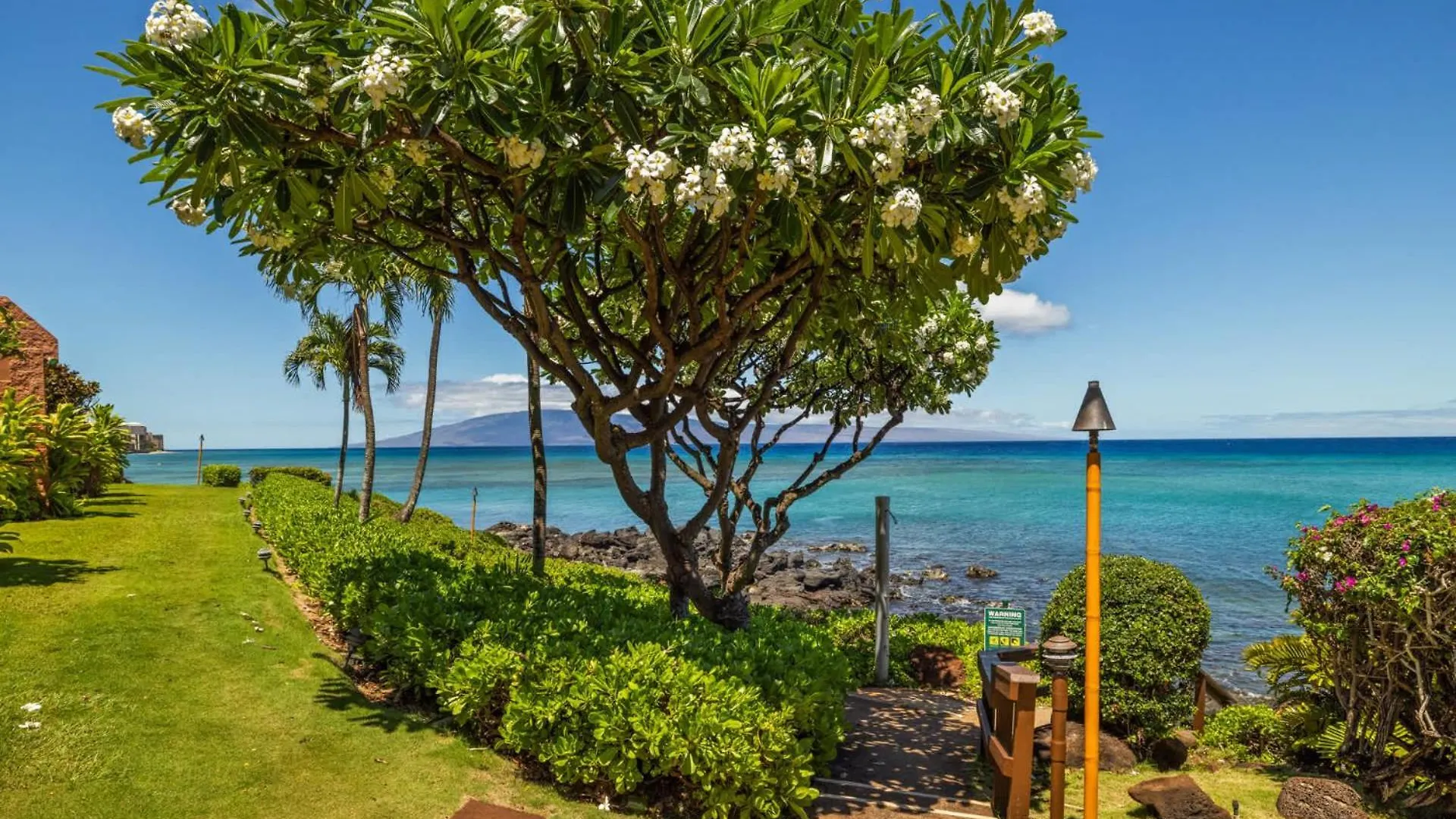 Kuleana Club #701 Oceanfront - 1 Bedroom 1 Bathroom - Ground Floor Kahana 0*,  United States
