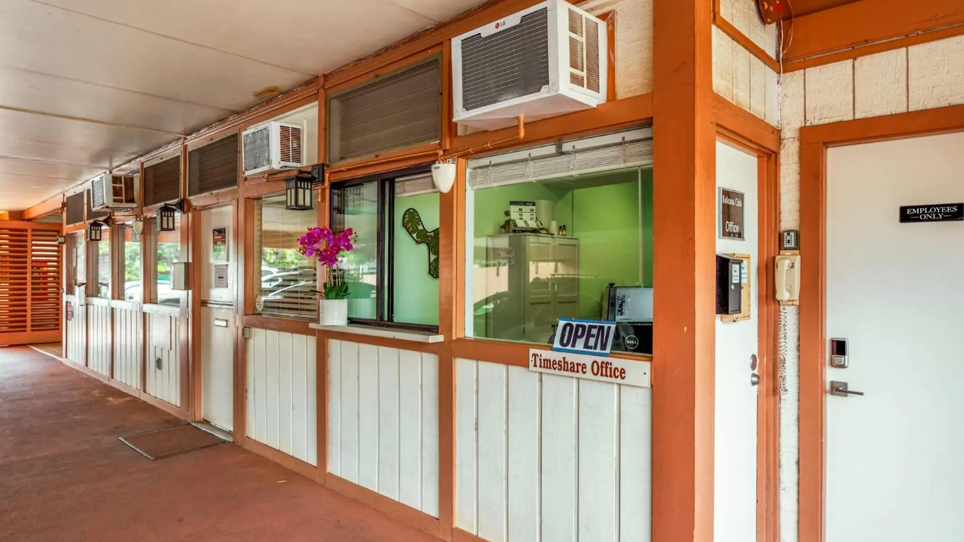 Kuleana Club #701 Oceanfront - 1 Bedroom 1 Bathroom - Ground Floor Kahana