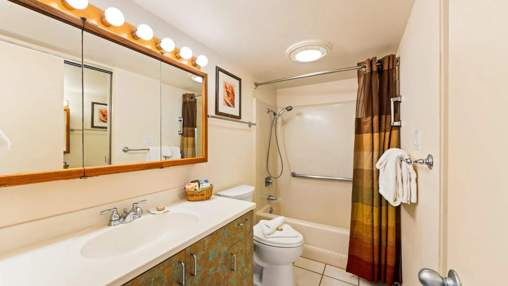 Holiday home Kuleana Club #701 Oceanfront - 1 Bedroom 1 Bathroom - Ground Floor Kahana